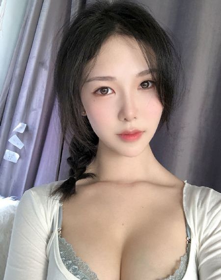 国产久青草免费资源站_剧情片高清免费观看