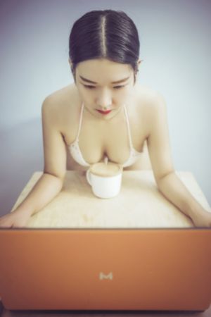 色婷婷狠狠进18久久_国产剧电影完整版