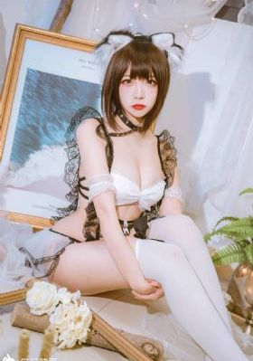 日本比基尼裸体挠痒痒网站_HD高清电影在线